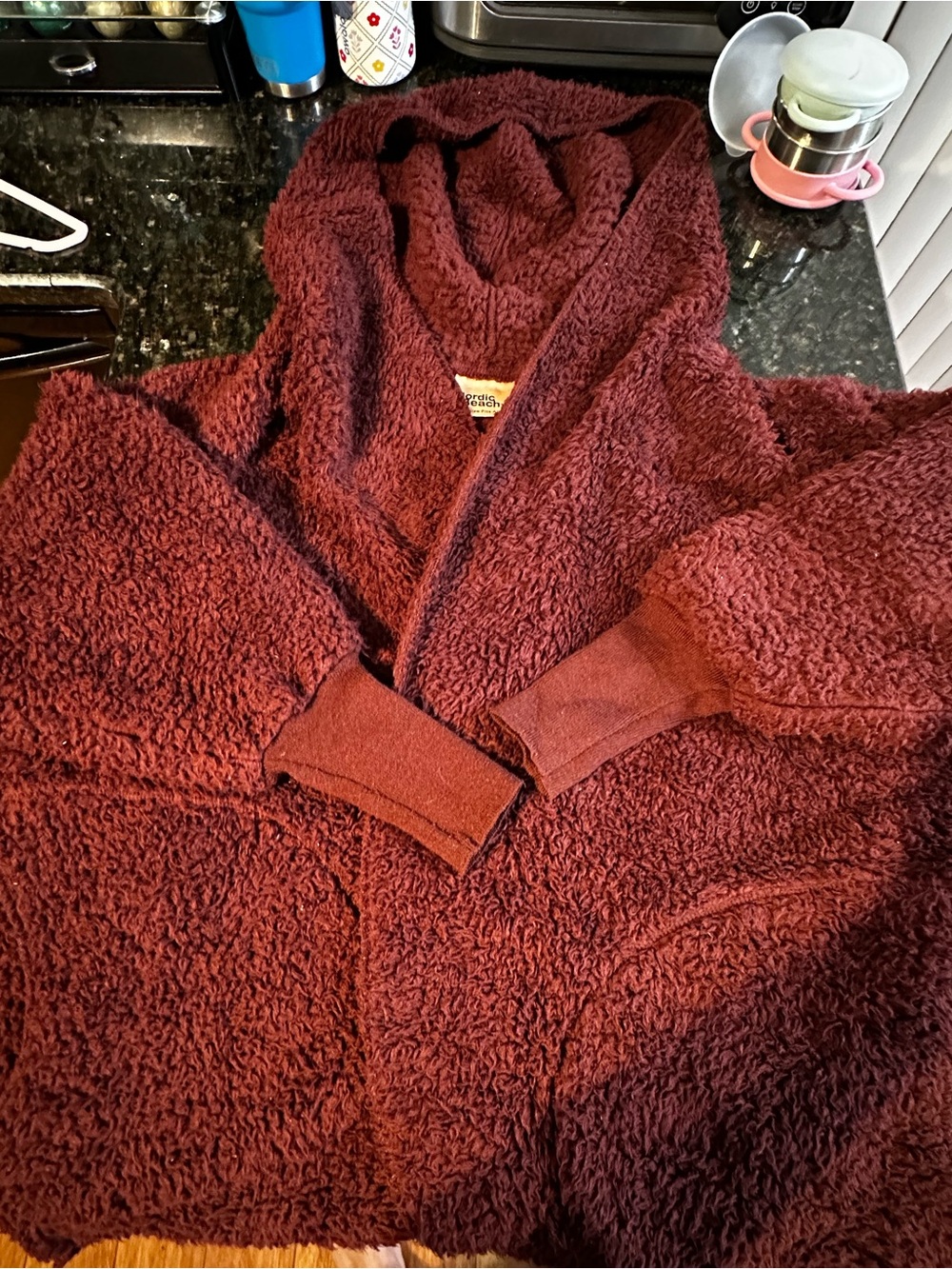 Cozy Zip-Up Sherpa Jacket - Burgundy
